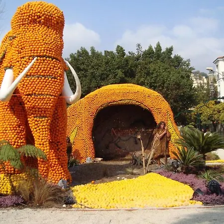 Claridge's Szálloda